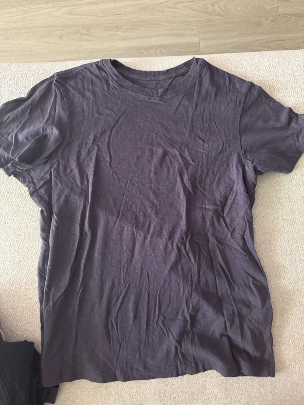 SET Active Short Sleeve Crewneck T-Shirt in Deep Charcoal